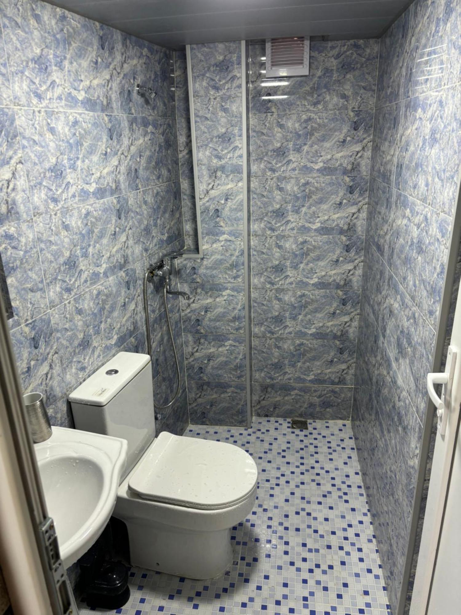 Downtown Guest House Kutaisi Exterior foto